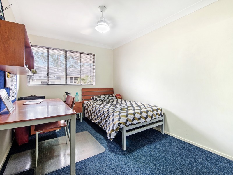 20/129-131 Currumburra Road, Ashmore QLD 4214
