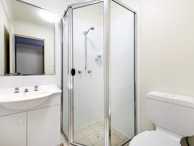 20/129-131 Currumburra Road, Ashmore QLD 4214