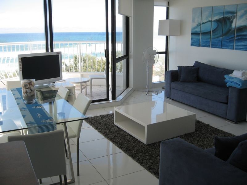 21/60 The Esplanade, Surfers Paradise QLD 4217