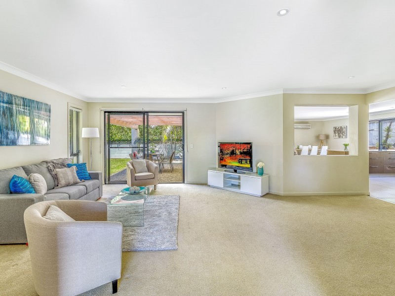 178 Palm Meadows Drive, Carrara QLD 4211