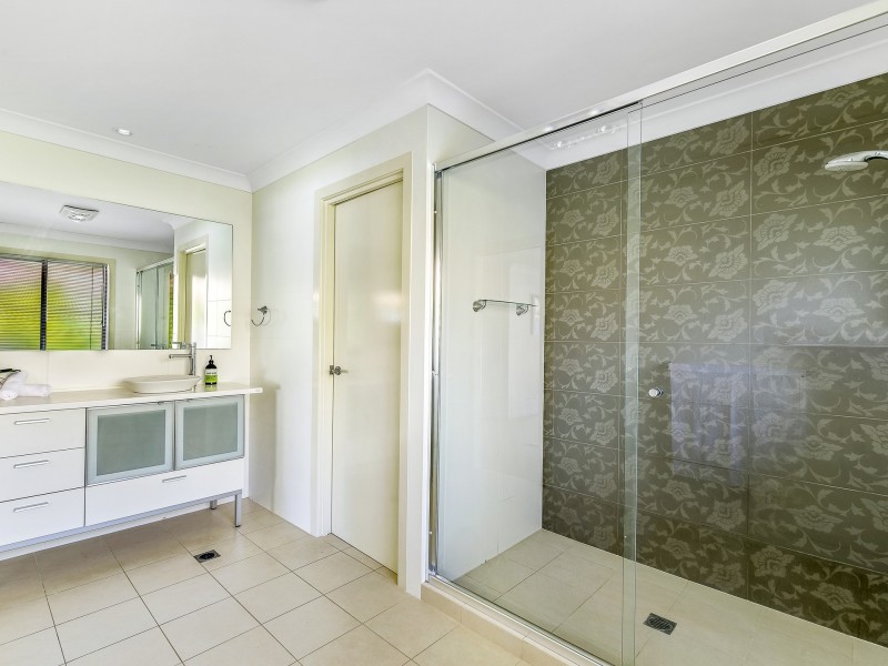 178 Palm Meadows Drive, Carrara QLD 4211