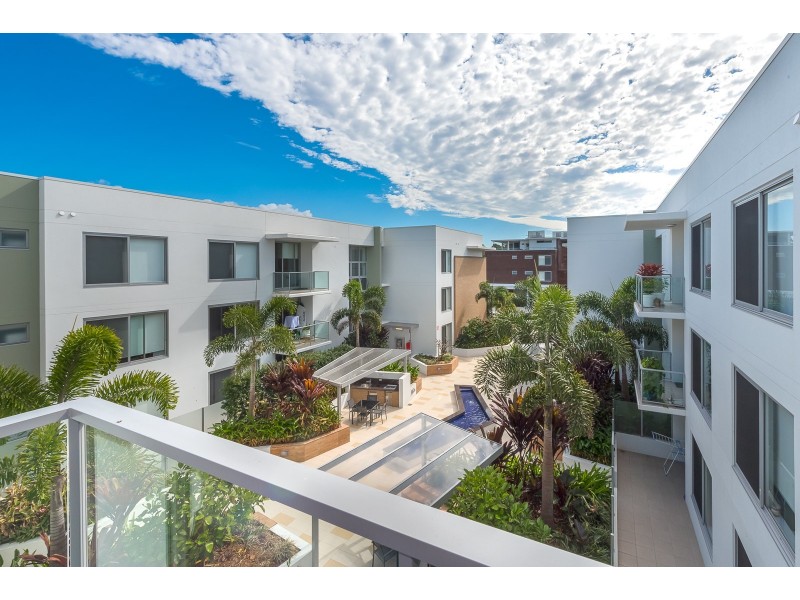 Apartment 1305/6-8 Waterford Ct, Bundall QLD 4217