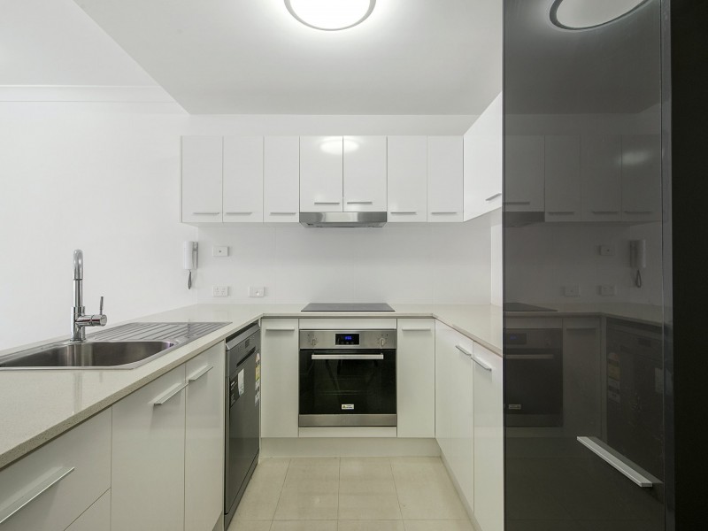 10/39 Frank Stret, Labrador QLD 4215