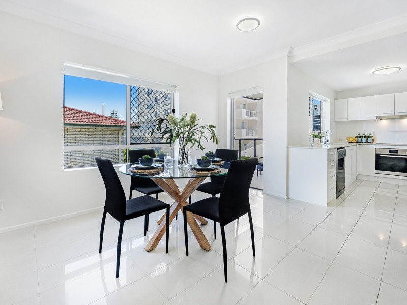 17/39 Frank Street, Labrador QLD 4215