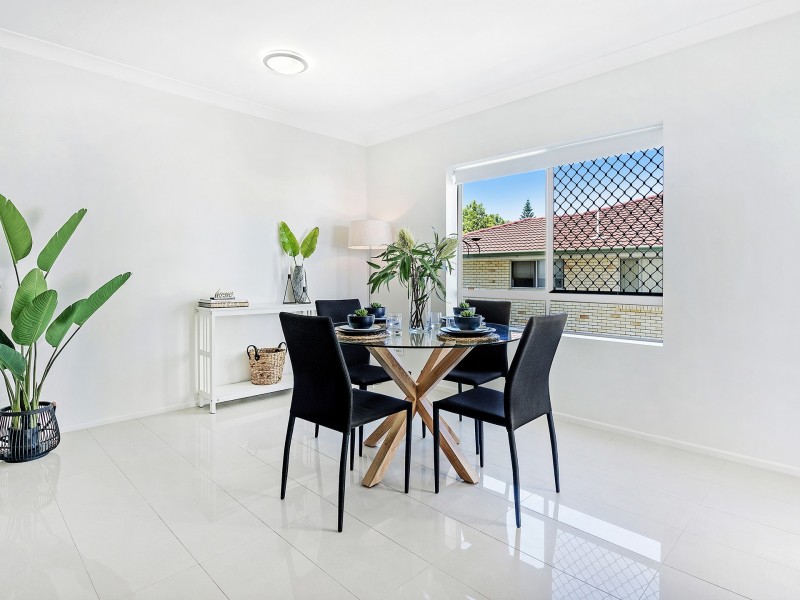 17/39 Frank Street, Labrador QLD 4215