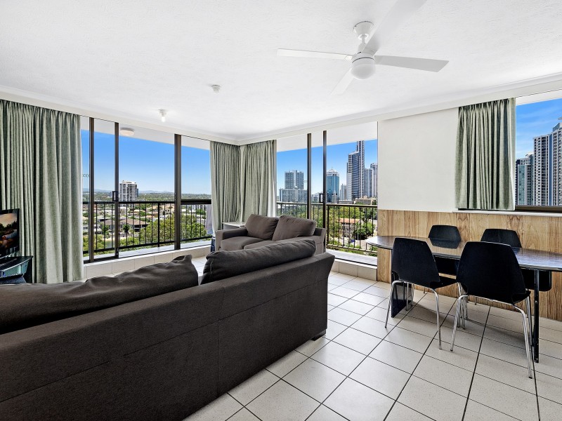 Unit 43/43 Enderley Av, Surfers Paradise QLD 4217