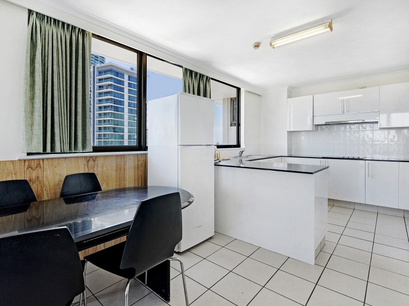 Unit 43/43 Enderley Av, Surfers Paradise QLD 4217