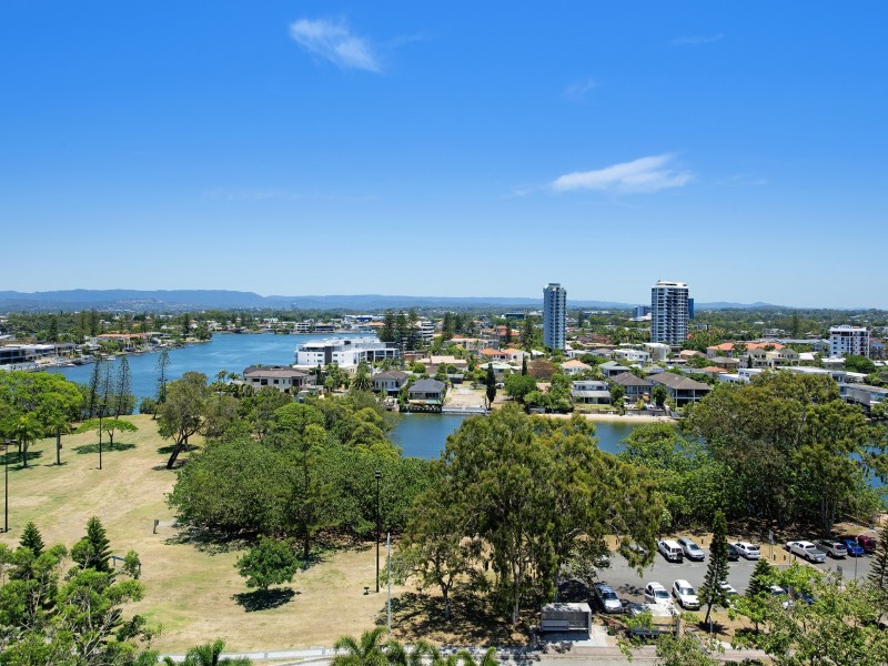 Unit 43/43 Enderley Av, Surfers Paradise QLD 4217