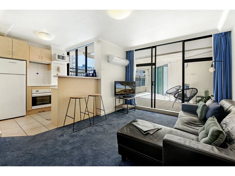 18 Hanlan Street, Surfers Paradise QLD 4217