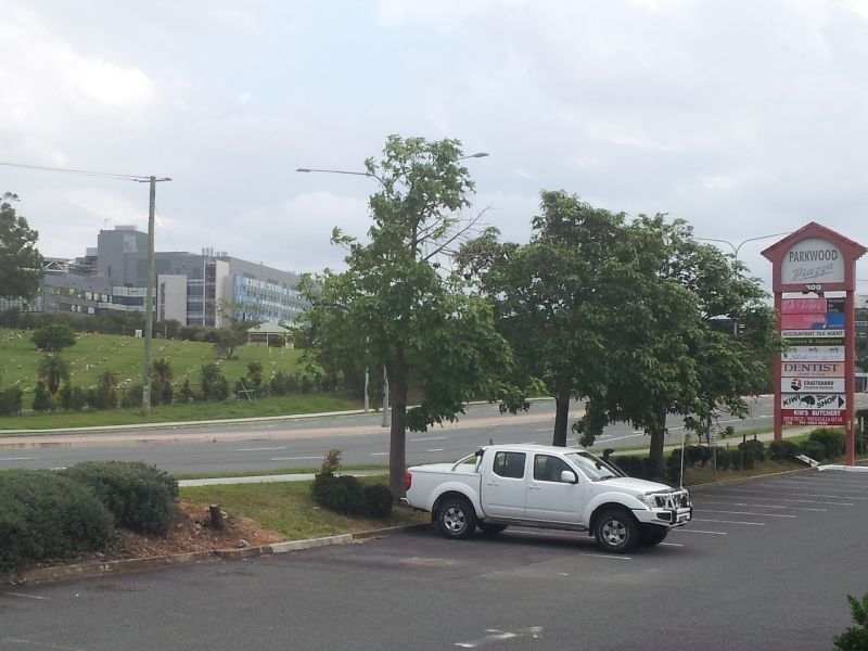 3B/300 Olsen Ave, Parkwood QLD 4214