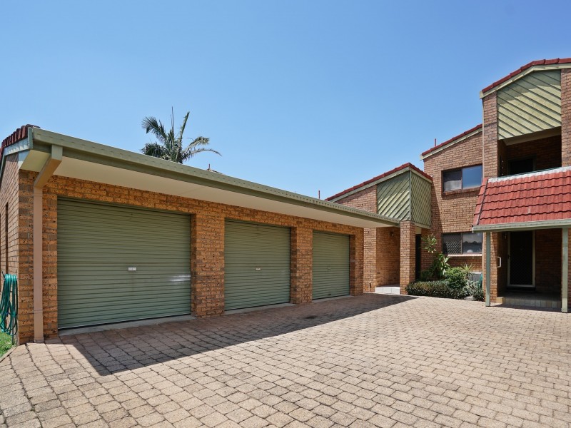 Unit 1/20 Sunbird Street, Burleigh Waters QLD 4220