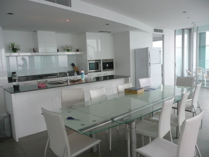 7001/9 Hamilton Avenue, Surfers Paradise QLD 4217