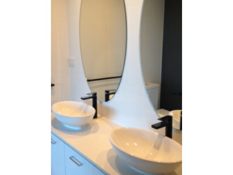 5 Harbourside Court, Biggera Waters QLD 4216