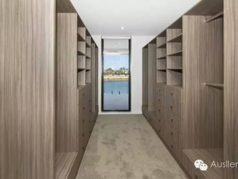 1080 Edgecliff Dr, Sanctuary Cove QLD 4212