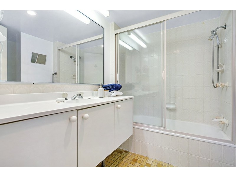 Unit 16/43 Enderley Ave, Surfers Paradise QLD 4217