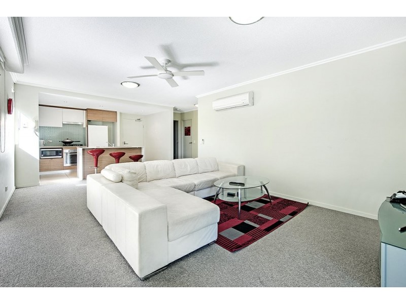 154 Musgrave Avenue, Southport QLD 4215