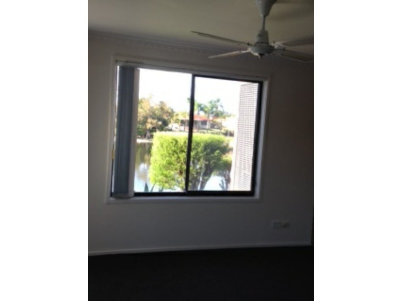 20 Sunbird Street, Burleigh Waters QLD 4220