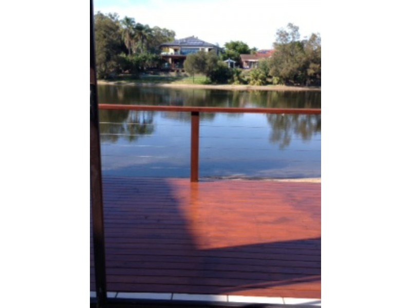 20 Sunbird Street, Burleigh Waters QLD 4220