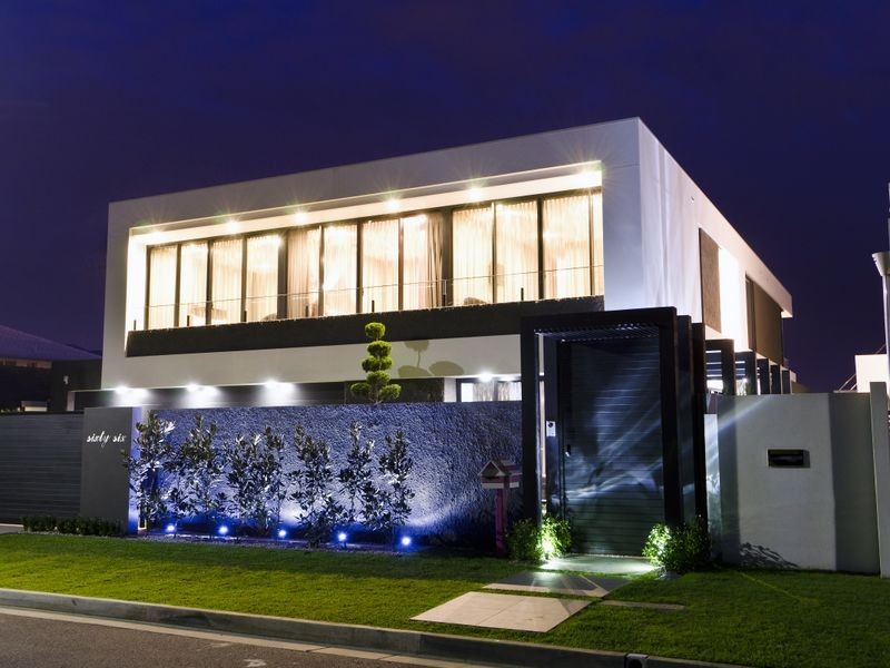 46 Amalfi Drive, Surfers Paradise QLD 4217