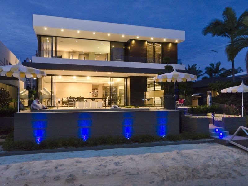 46 Amalfi Drive, Surfers Paradise QLD 4217