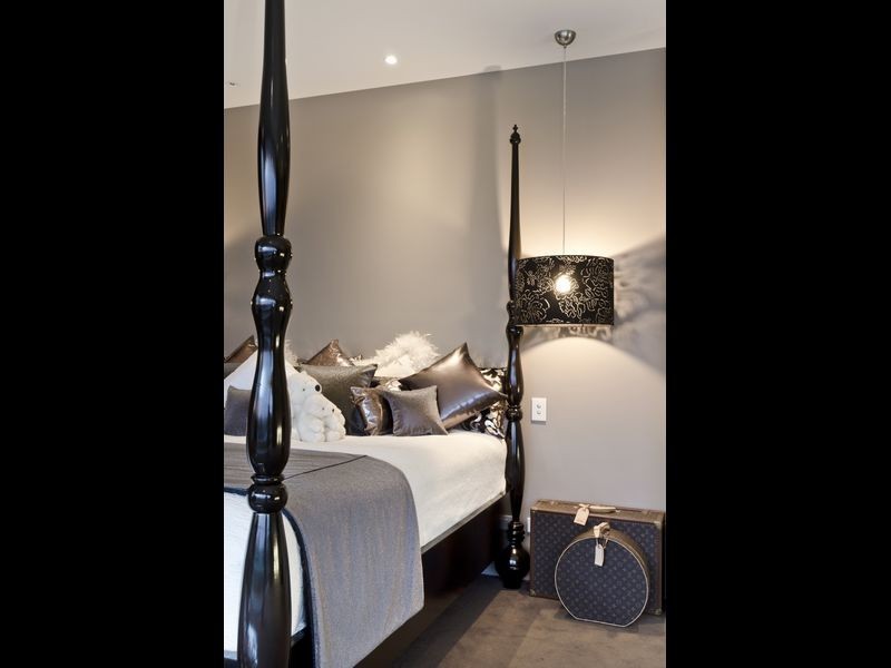 46 Amalfi Drive, Surfers Paradise QLD 4217