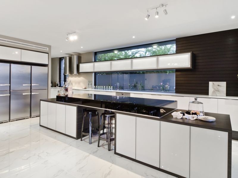 46 Amalfi Drive, Surfers Paradise QLD 4217