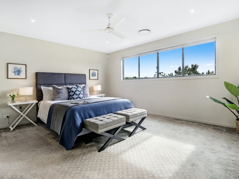 18/145 Palm Meadows Drive, Carrara QLD 4211