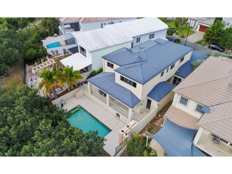 18/145 Palm Meadows Drive, Carrara QLD 4211