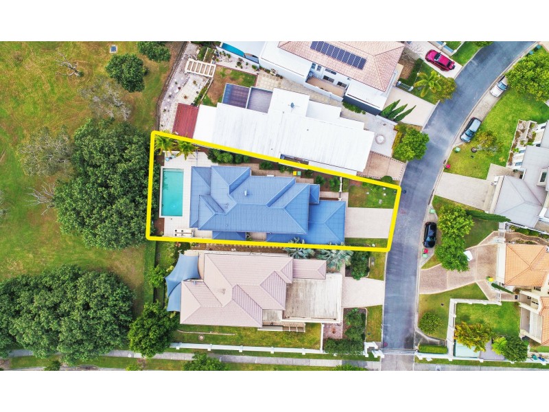 18/145 Palm Meadows Drive, Carrara QLD 4211