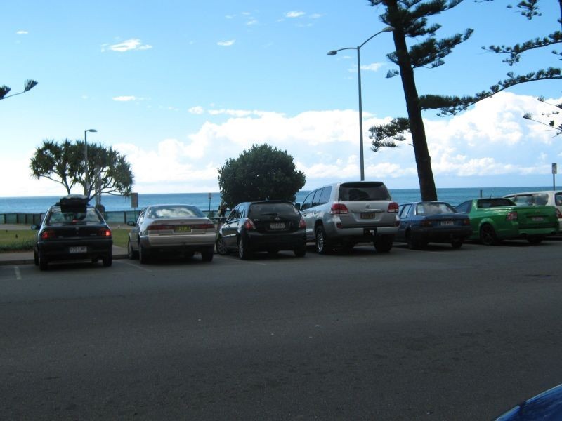 ground/1823 gold Coast Highway, Burleigh Heads QLD 4220
