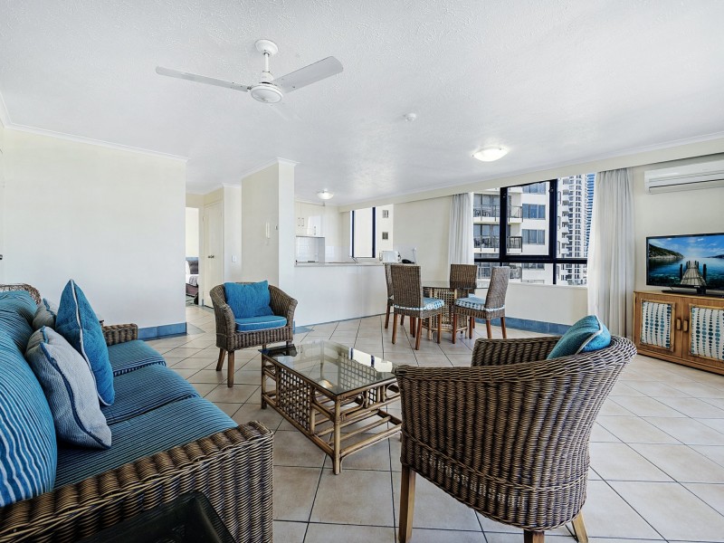 9 Laycock Street, Surfers Paradise QLD 4217