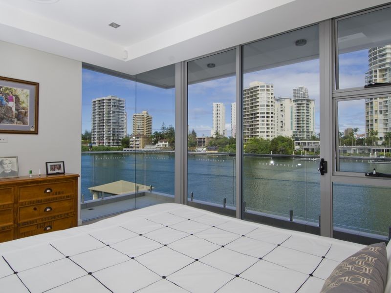 46 Amalfi Drive, Surfers Paradise QLD 4217