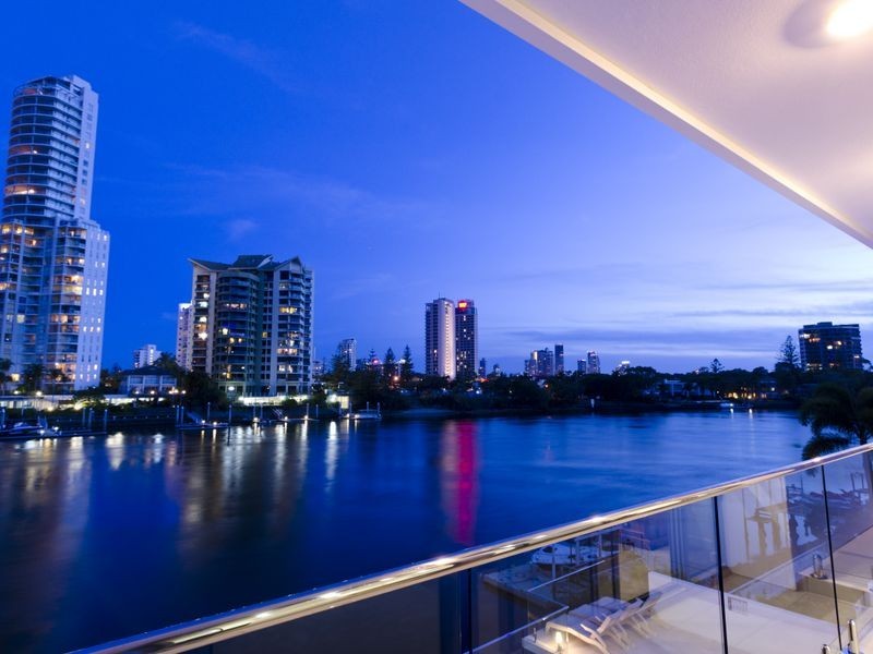 46 Amalfi Drive, Surfers Paradise QLD 4217