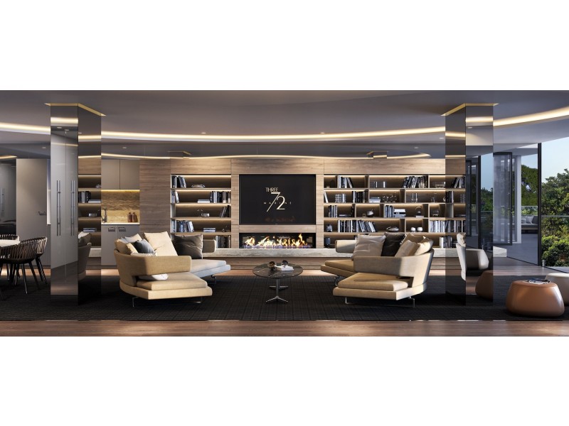 372 Marine Pde, Labrador QLD 4215