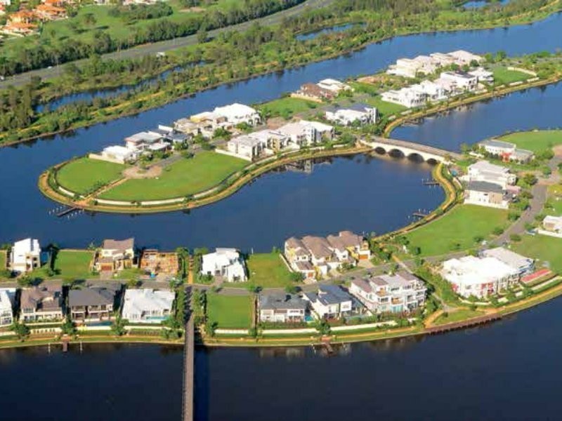 3028 The Boulevard, Carrara QLD 4211