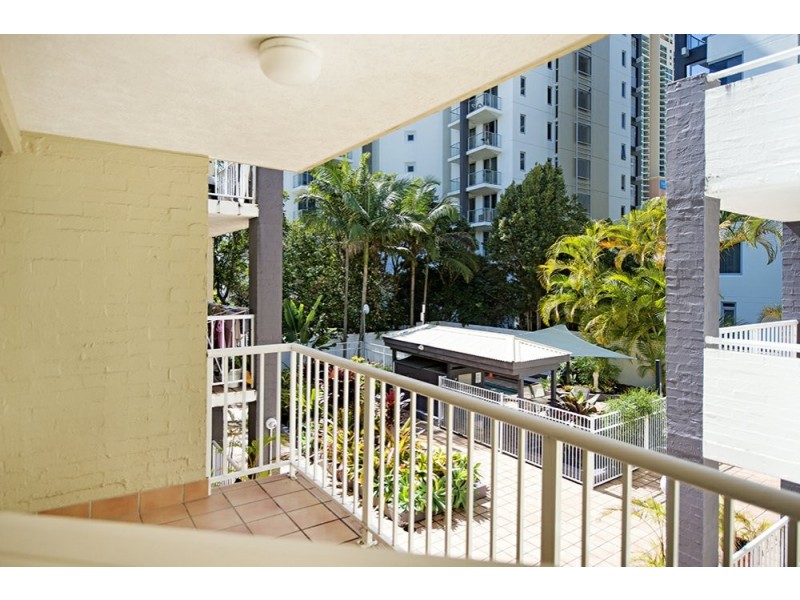 12 33-35 Cypress Avenue, Surfers Paradise QLD 4217