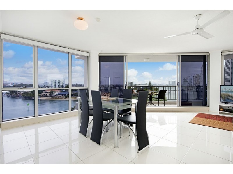 28 63 Cavill Avenue, Surfers Paradise QLD 4217