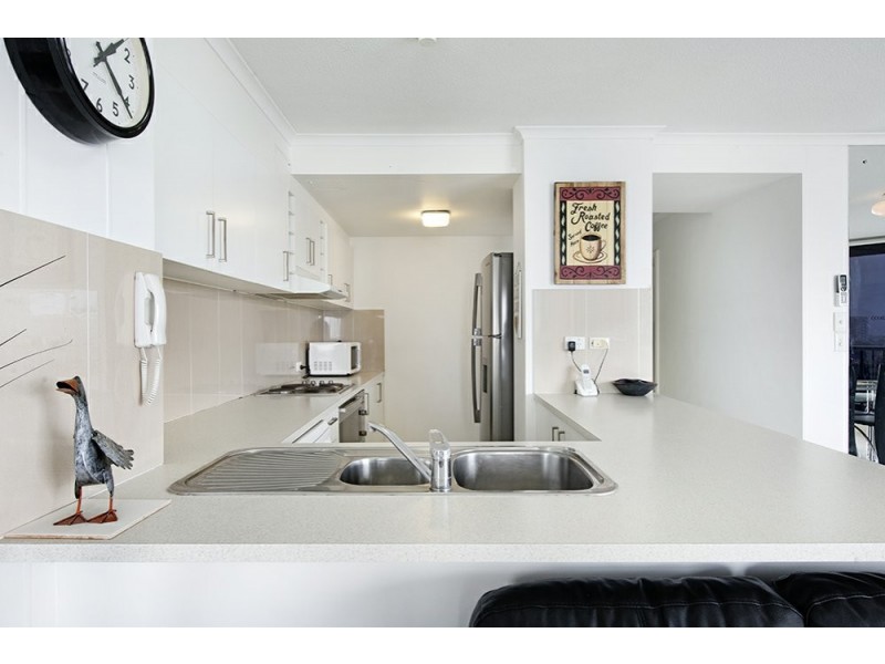 28 63 Cavill Avenue, Surfers Paradise QLD 4217