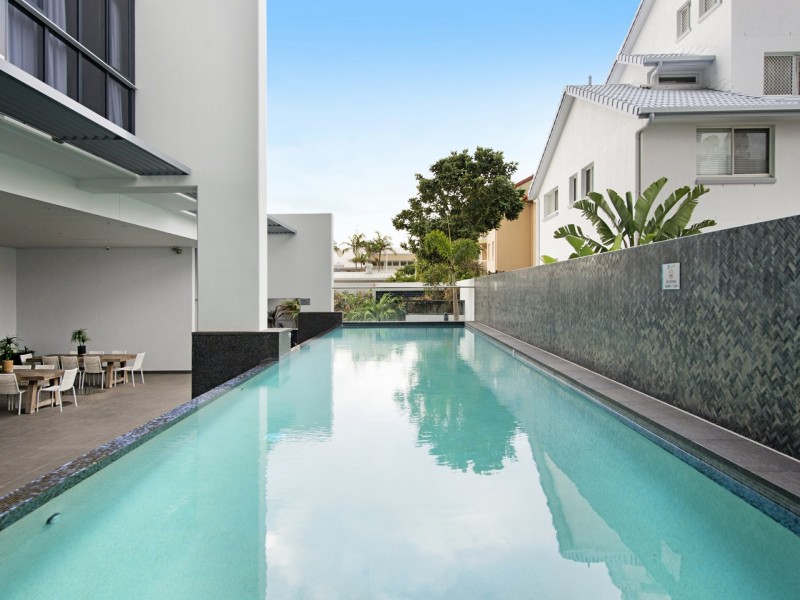 11/2729-2733 Gold Coast Highway, Surfers Paradise QLD 4217