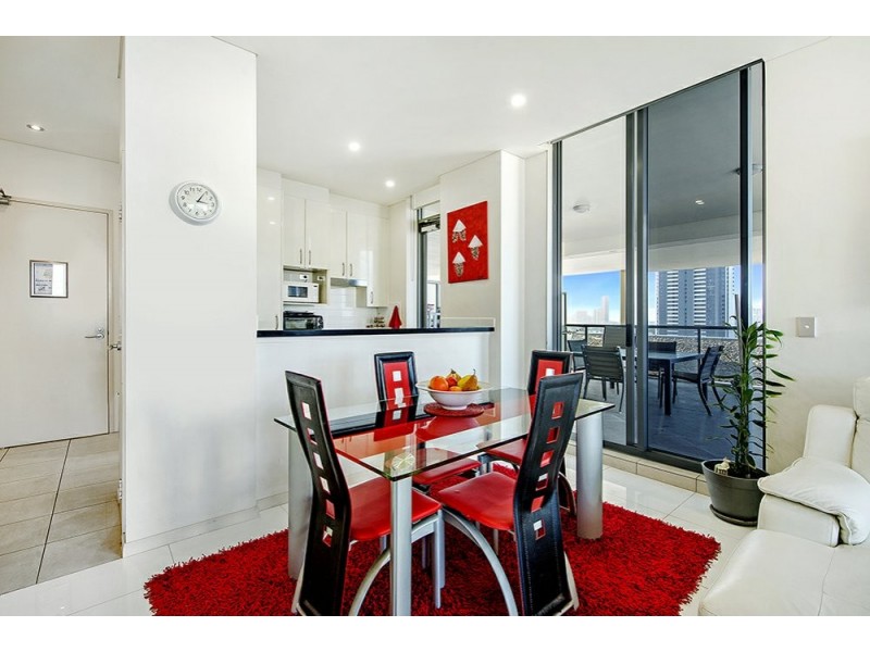 1402/18 Cypress Avenue, Surfers Paradise QLD 4217