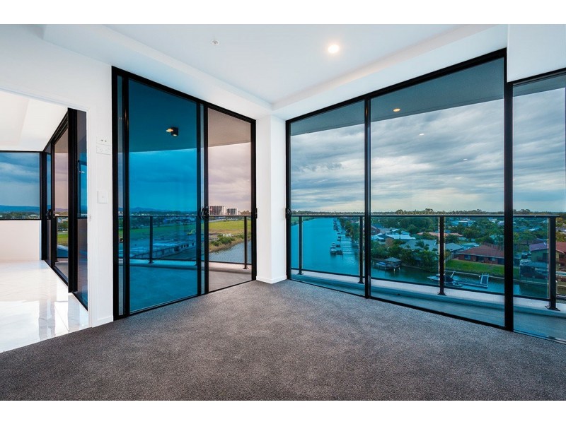 4501/5 Harbour Side Court, Biggera Waters QLD 4216