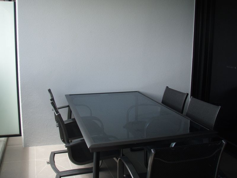 9 Ferny Avenue, Surfers Paradise QLD 4217