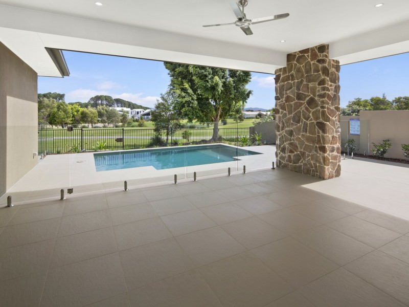 number Vardon Lane, Sanctuary Cove QLD 4212
