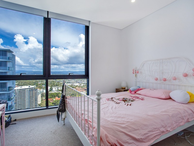 2811/2 Como Crescent, Southport QLD 4215