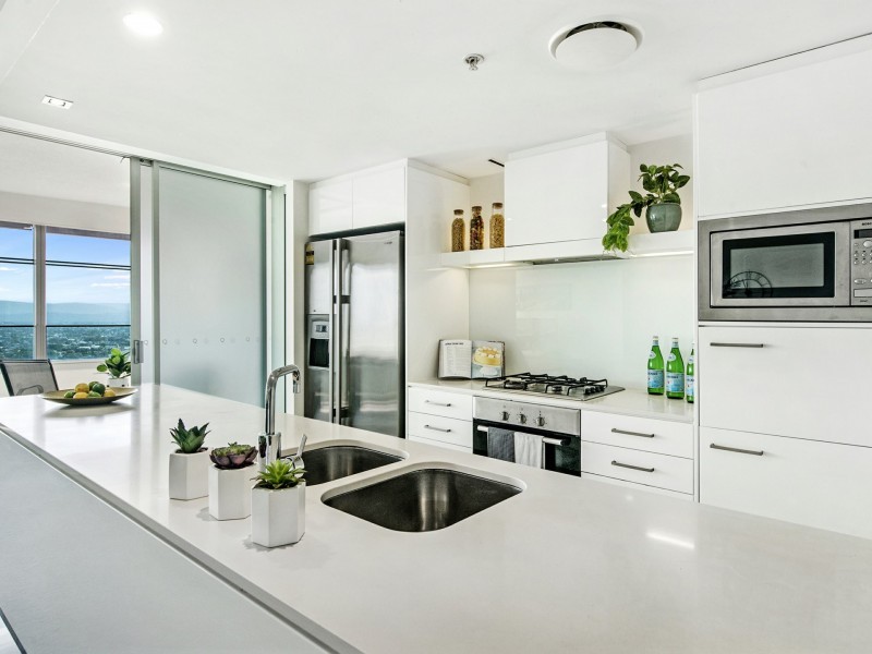 2907/9 Hamilton Avenue, Surfers Paradise QLD 4217