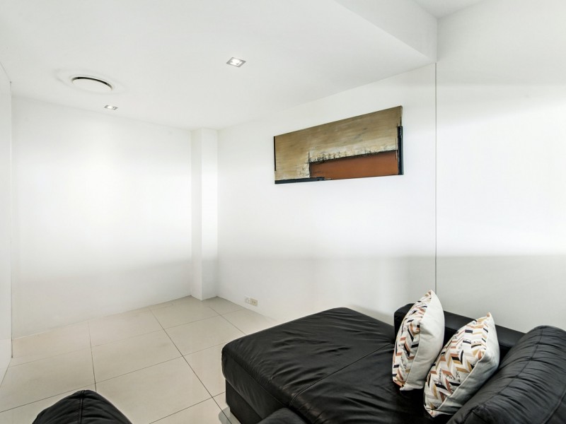 2907/9 Hamilton Avenue, Surfers Paradise QLD 4217