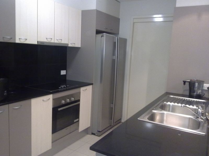 312/23 Cypress Avenure, Surfers Paradise QLD 4217