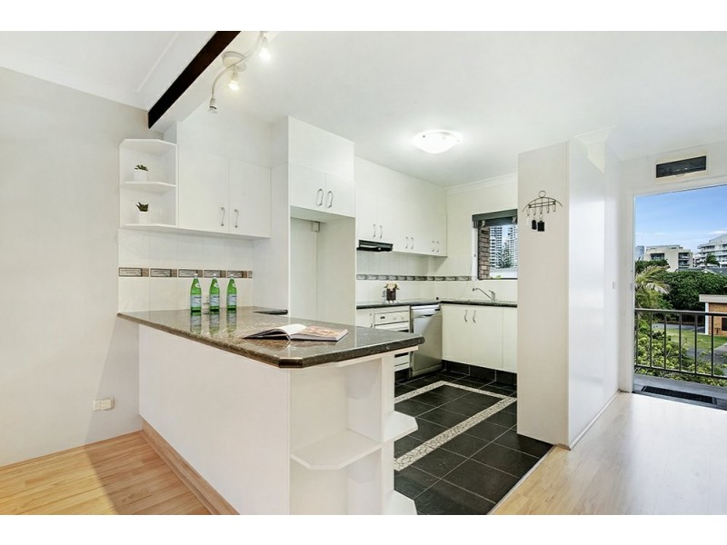 14/11 Old Burleigh Road, Surfers Paradise QLD 4217