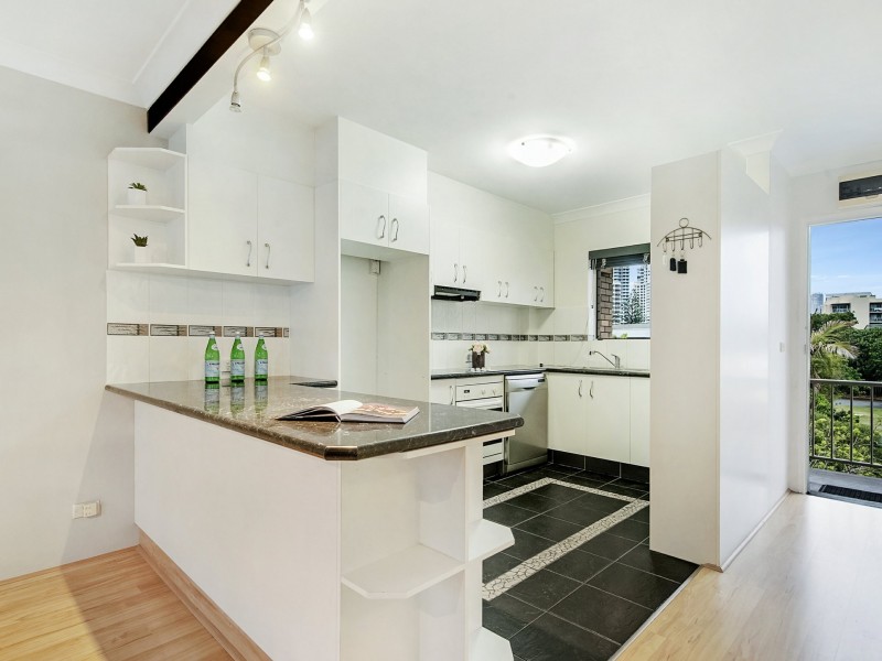 14/11 Old Burleigh Road, Surfers Paradise QLD 4217
