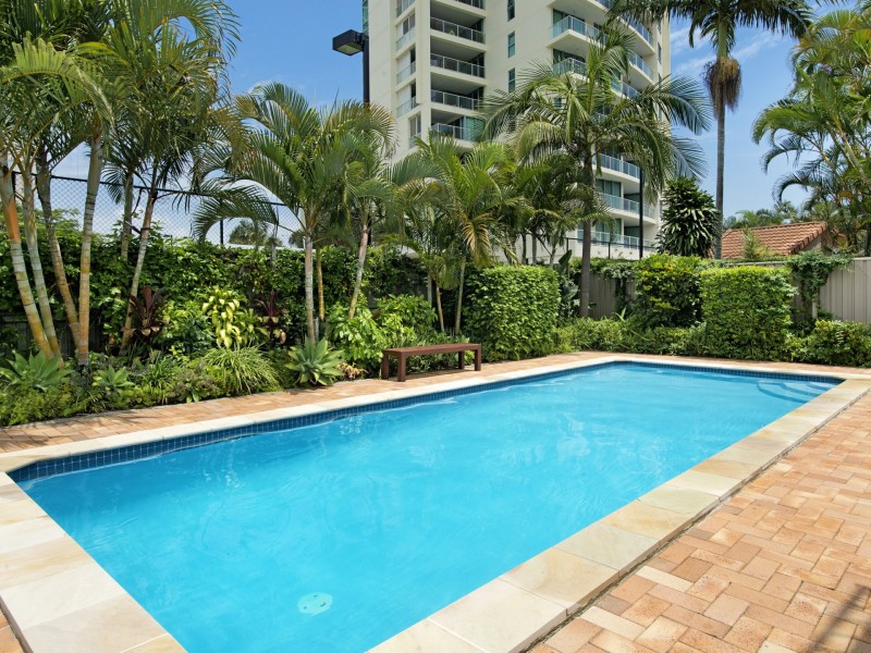 14/11 Old Burleigh Road, Surfers Paradise QLD 4217